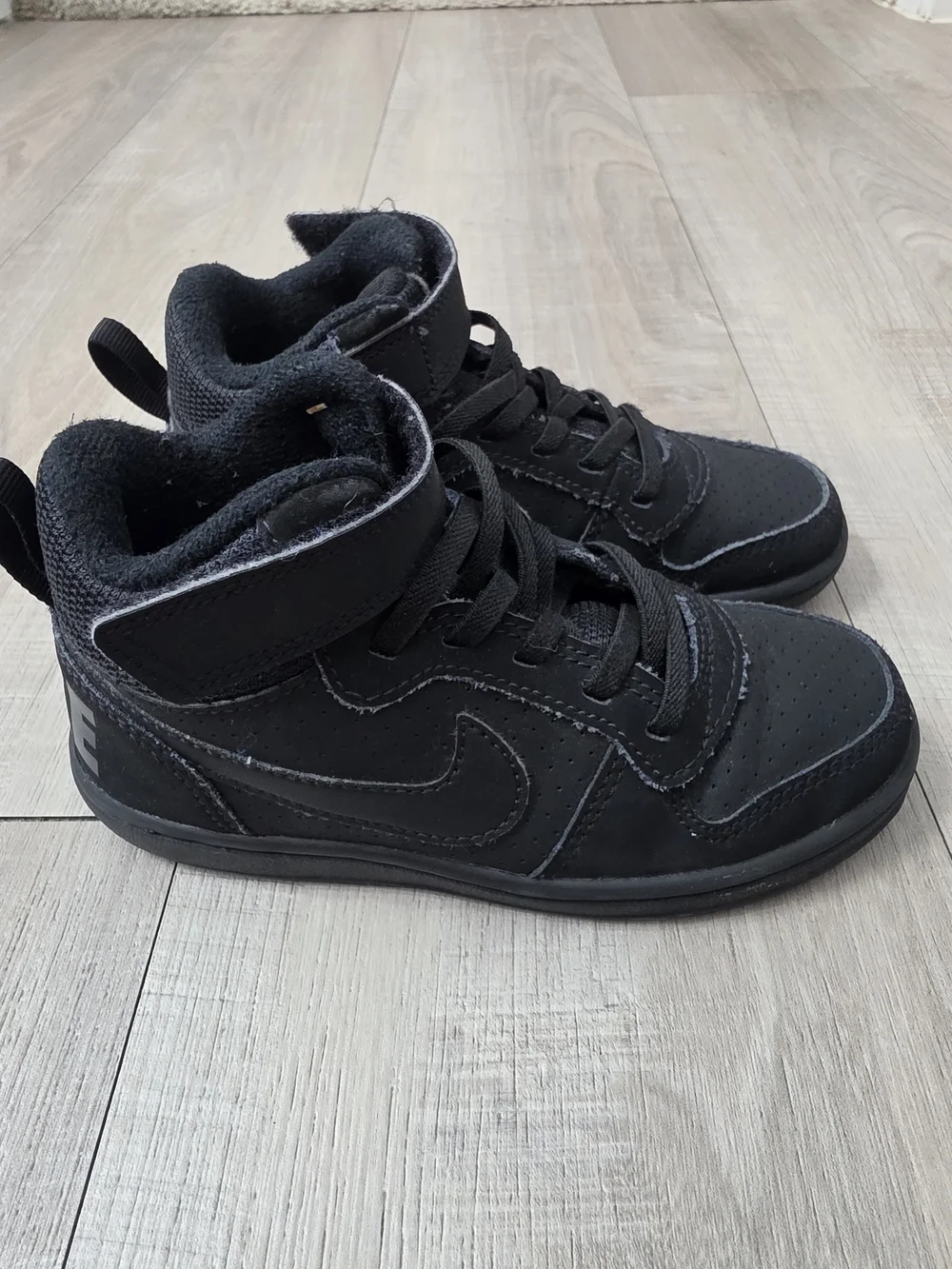 Nike Kids Black High-Top Sneakers with Strap